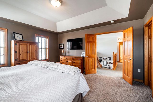 1288 Northview DRIVE, Oconomowoc, WI 53066