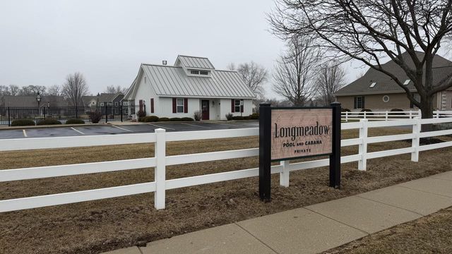 1288 Northview DRIVE, Oconomowoc, WI 53066