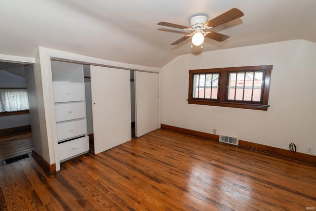 114 River Avenue, Mishawaka, IN 46544