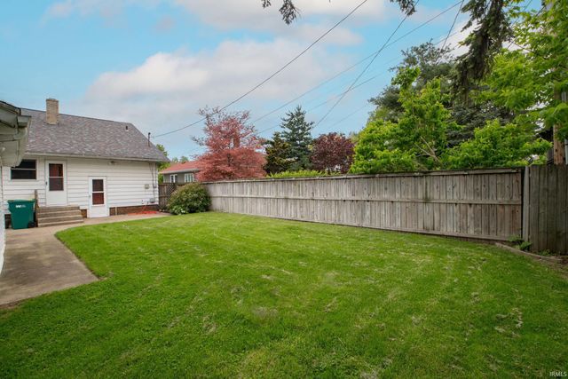 114 River Avenue, Mishawaka, IN 46544