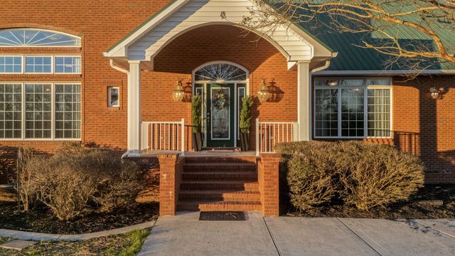 499 Mount Herman Rd, Shelbyville, TN 37160