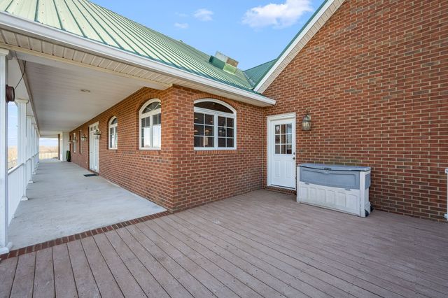 499 Mount Herman Rd, Shelbyville, TN 37160