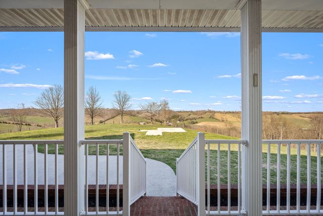 499 Mount Herman Rd, Shelbyville, TN 37160