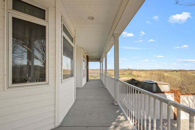 499 Mount Herman Rd, Shelbyville, TN 37160