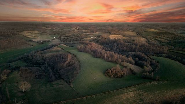 499 Mount Herman Rd, Shelbyville, TN 37160