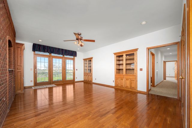 499 Mount Herman Rd, Shelbyville, TN 37160