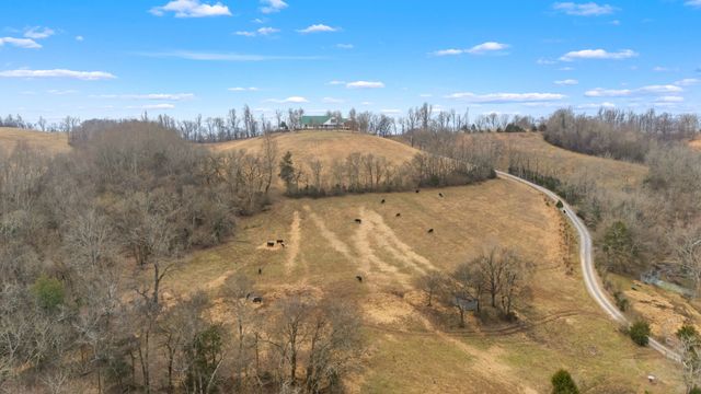 499 Mount Herman Rd, Shelbyville, TN 37160