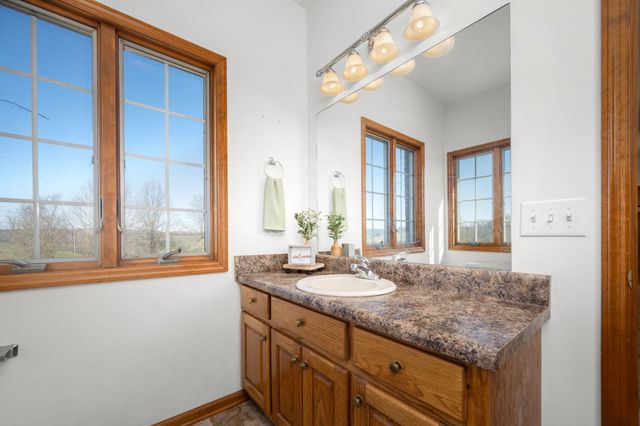 499 Mount Herman Rd, Shelbyville, TN 37160