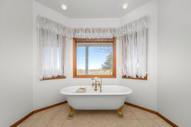 499 Mount Herman Rd, Shelbyville, TN 37160