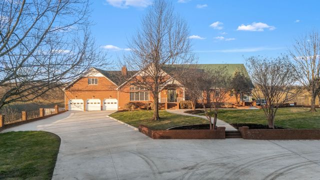 499 Mount Herman Rd, Shelbyville, TN 37160