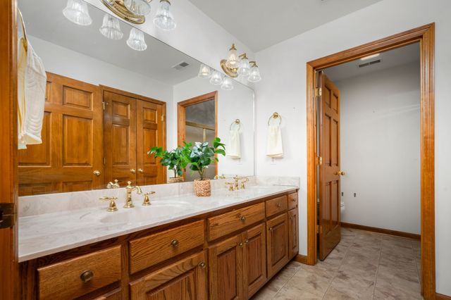 499 Mount Herman Rd, Shelbyville, TN 37160