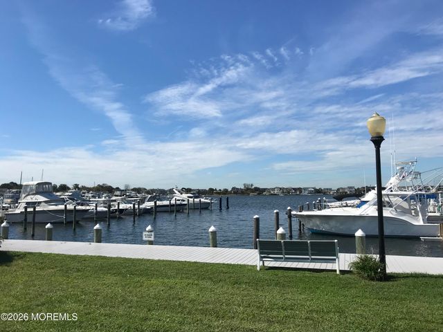 76 Wharfside Drive 404, Monmouth Beach, NJ 07750