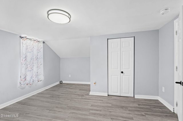 1321 Helderberg Avenue, Schenectady, NY 12306