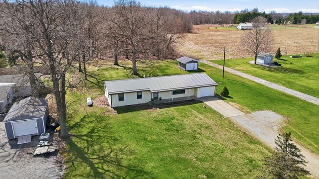 11264 E 550 S, Laotto, IN 46763