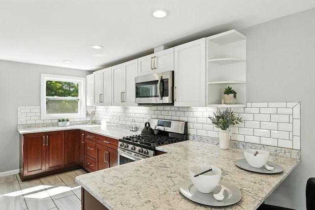 531 Old North Rd, Worthington, MA 01098