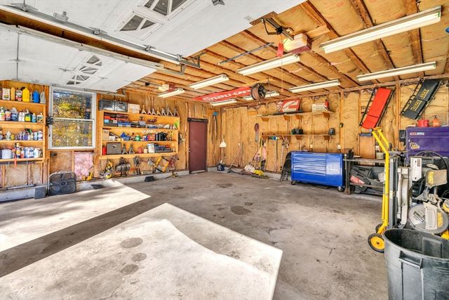 531 Old North Rd, Worthington, MA 01098