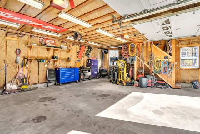 531 Old North Rd, Worthington, MA 01098