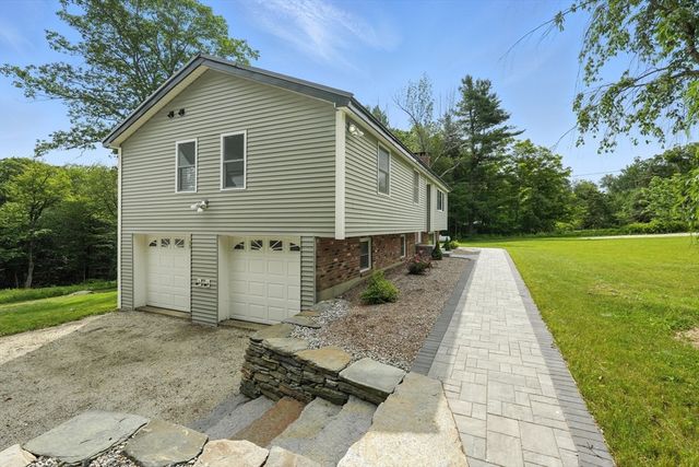 531 Old North Rd, Worthington, MA 01098