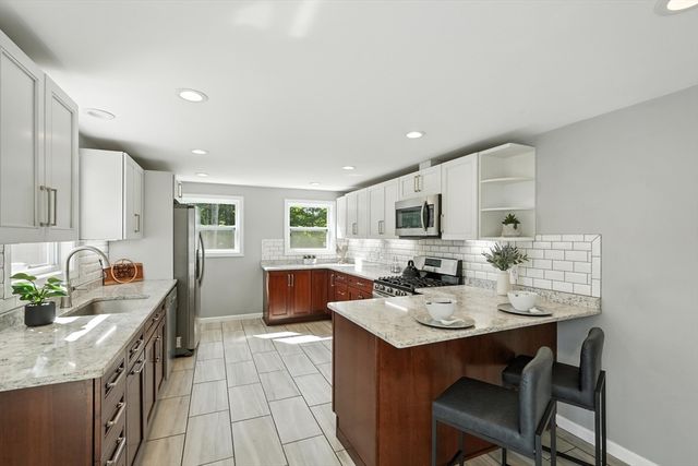 531 Old North Rd, Worthington, MA 01098