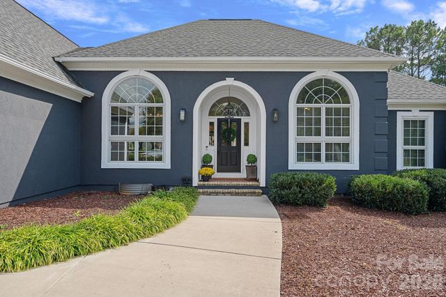 18806 Boundary Oaks Court, Davidson, NC 28036