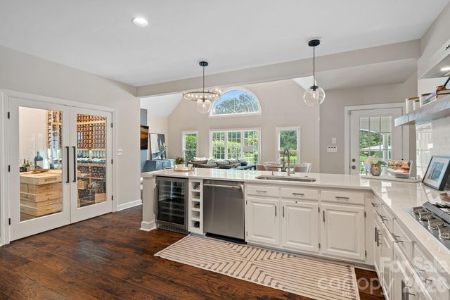 18806 Boundary Oaks Court, Davidson, NC 28036