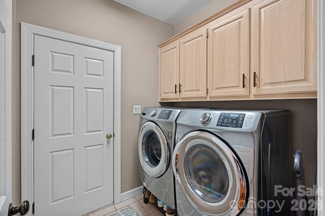 18806 Boundary Oaks Court, Davidson, NC 28036