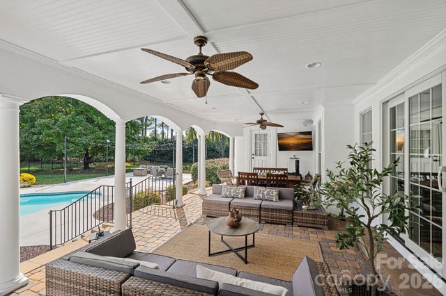 18806 Boundary Oaks Court, Davidson, NC 28036