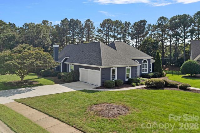 18806 Boundary Oaks Court, Davidson, NC 28036