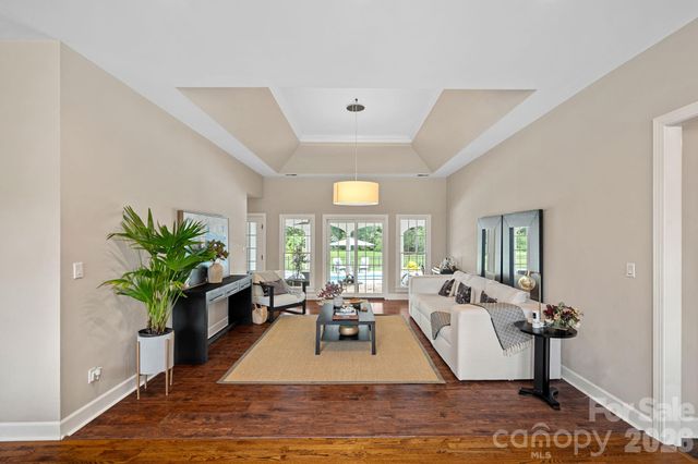 18806 Boundary Oaks Court, Davidson, NC 28036