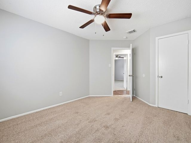 6827 Celes Meadow Dr, Converse, TX 78109