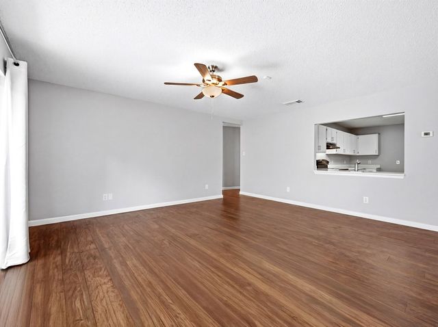 6827 Celes Meadow Dr, Converse, TX 78109
