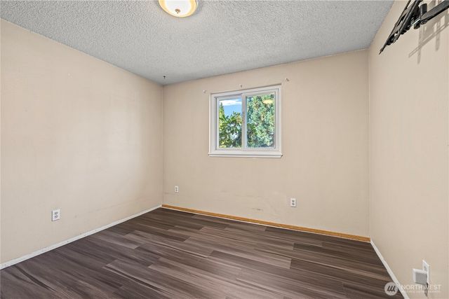 8930 57th Drive NE, Marysville, WA 98270