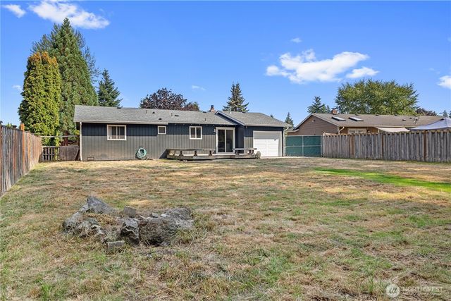 8930 57th Drive NE, Marysville, WA 98270