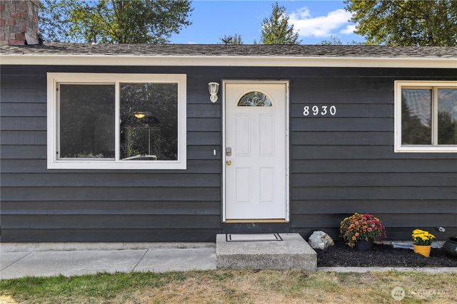 8930 57th Drive NE, Marysville, WA 98270