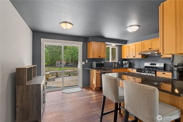 8930 57th Drive NE, Marysville, WA 98270