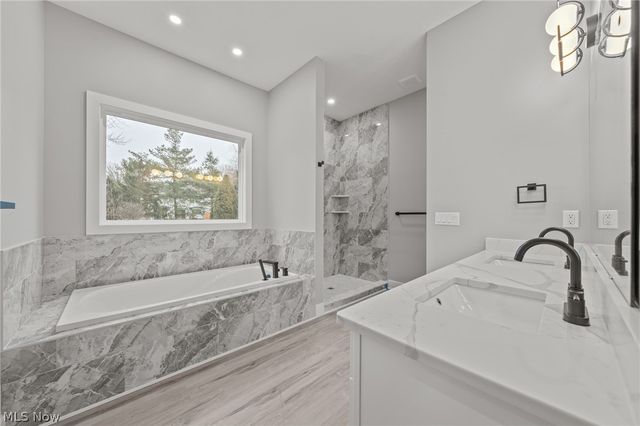 SL Ameer Drive, Oakwood Village, OH 44146