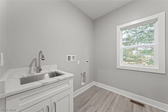 SL Ameer Drive, Oakwood Village, OH 44146