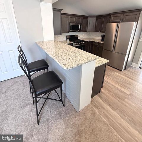 5 3RD ST, Brookhaven, PA 19015