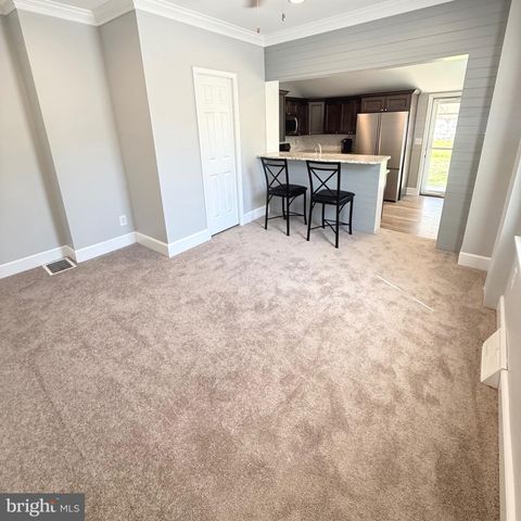 5 3RD ST, Brookhaven, PA 19015