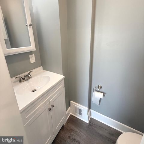 5 3RD ST, Brookhaven, PA 19015