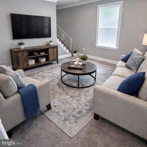 5 3RD ST, Brookhaven, PA 19015