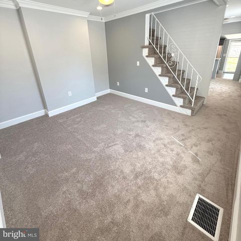 5 3RD ST, Brookhaven, PA 19015