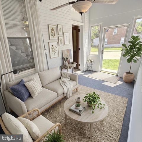 5 3RD ST, Brookhaven, PA 19015