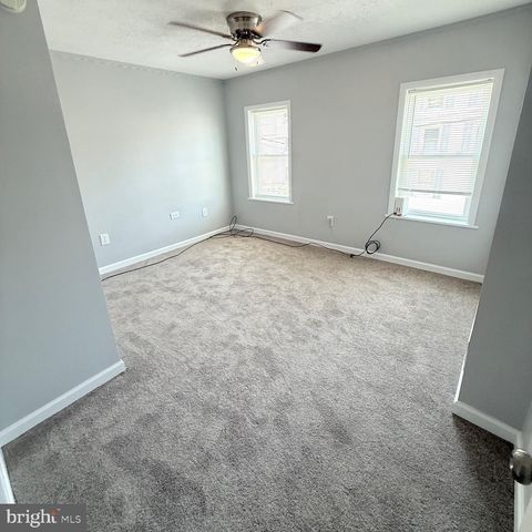 5 3RD ST, Brookhaven, PA 19015