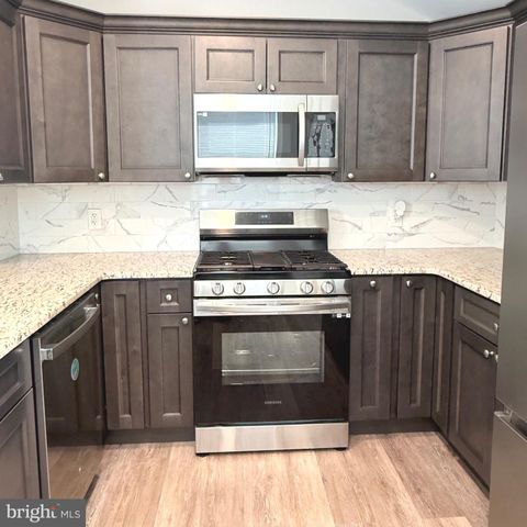 5 3RD ST, Brookhaven, PA 19015