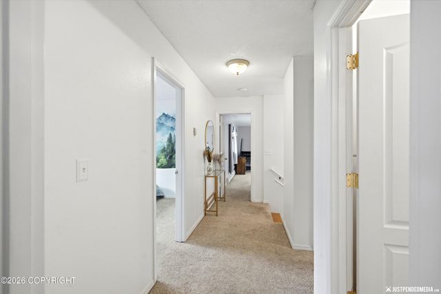 6224 Geronimo Circle, Anchorage, AK 99504