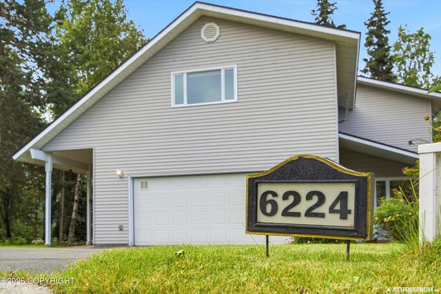 6224 Geronimo Circle, Anchorage, AK 99504