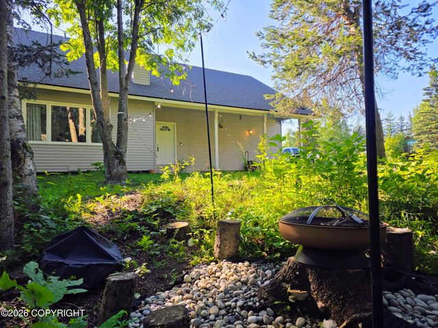 6224 Geronimo Circle, Anchorage, AK 99504
