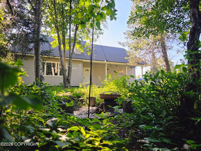 6224 Geronimo Circle, Anchorage, AK 99504