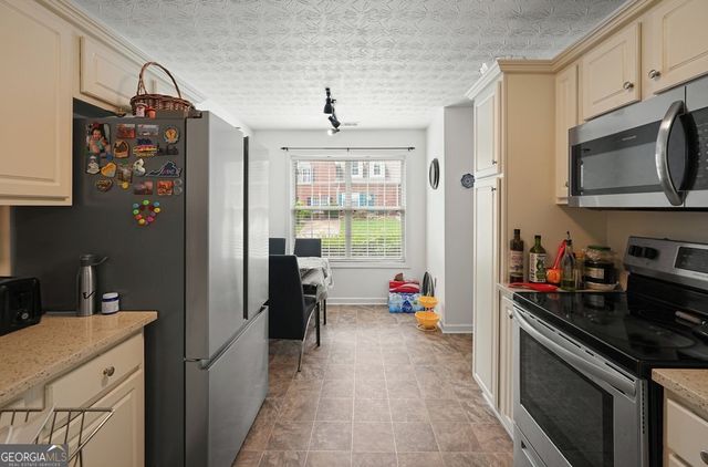 4470 Maple Valley Drive, Cumming, GA 30040